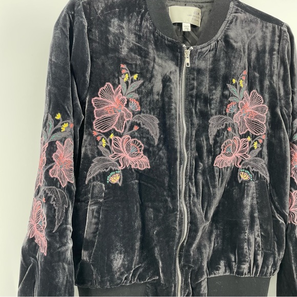 J.O.A. Black Velour Embroidered Zipped Jacket S - Picture 3 of 5